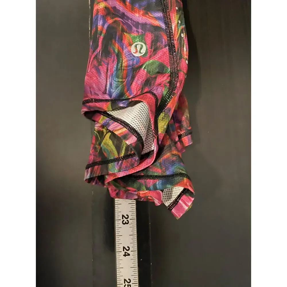Lululemon Womens High Neck Run and Train Tee Size 4 Colorful Print Wacky Sporty
